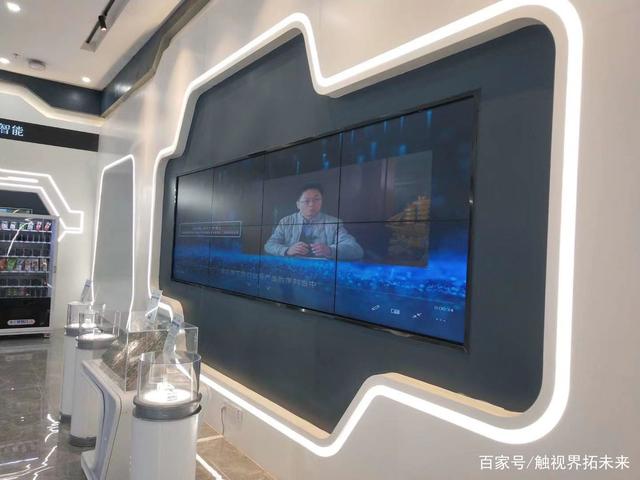 商顯觸拓?cái)?shù)字標(biāo)牌觸控一體機(jī) 為智慧展館增添互動新風(fēng)景